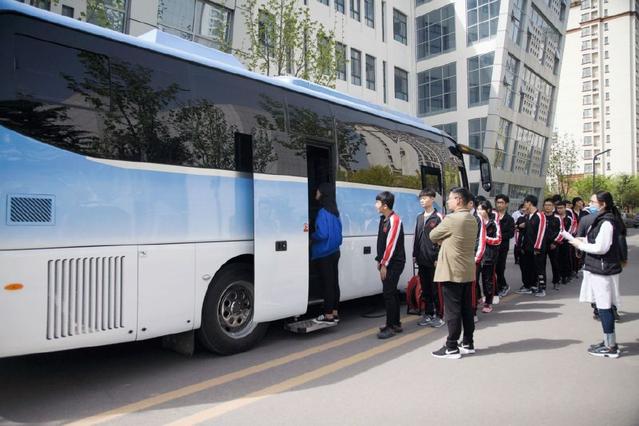 去医院体检已过时，移动医疗车让体检更便捷