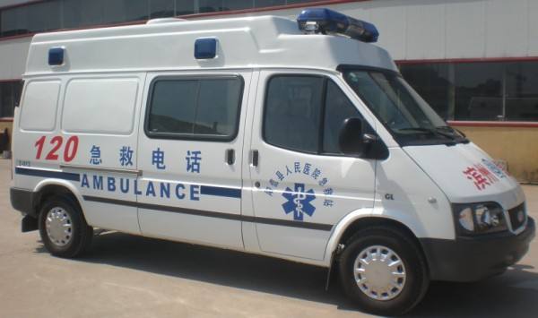 患者在等待救护车出租时需要注意什么？