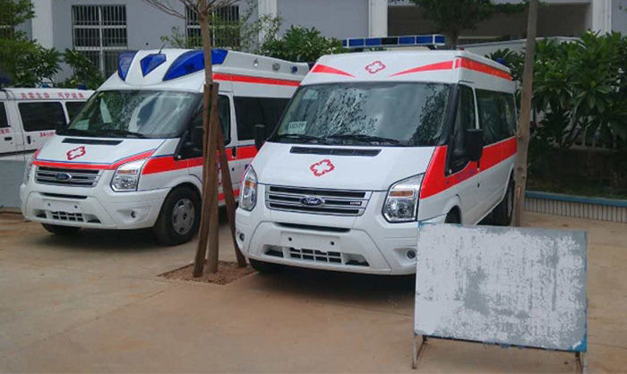 救护车进入高校被索要停车费是怎么回事？